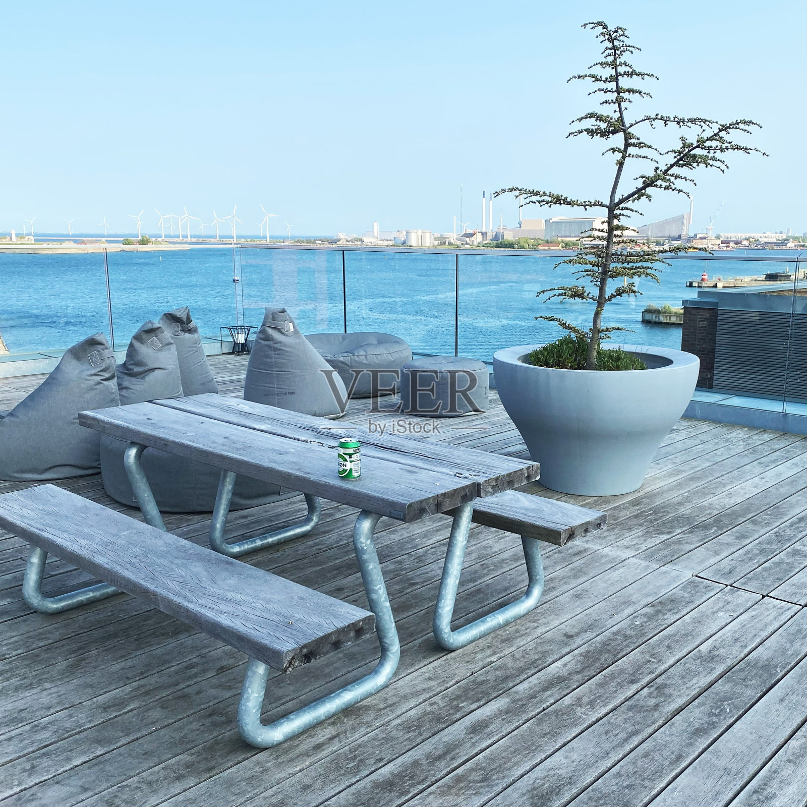 从丹麦北港的屋顶露台上看到的壮丽景色照片摄影图片