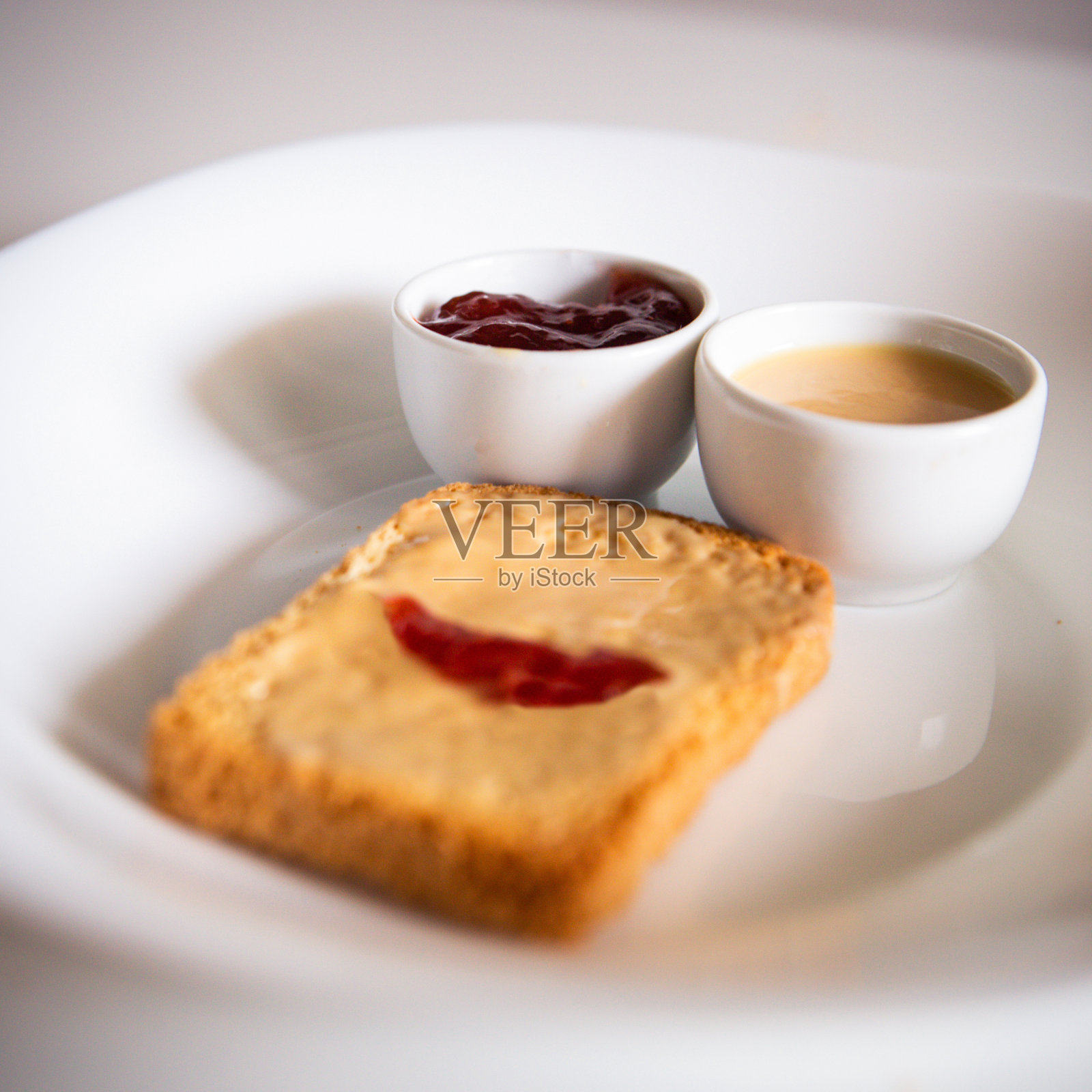 花生酱和果冻照片摄影图片