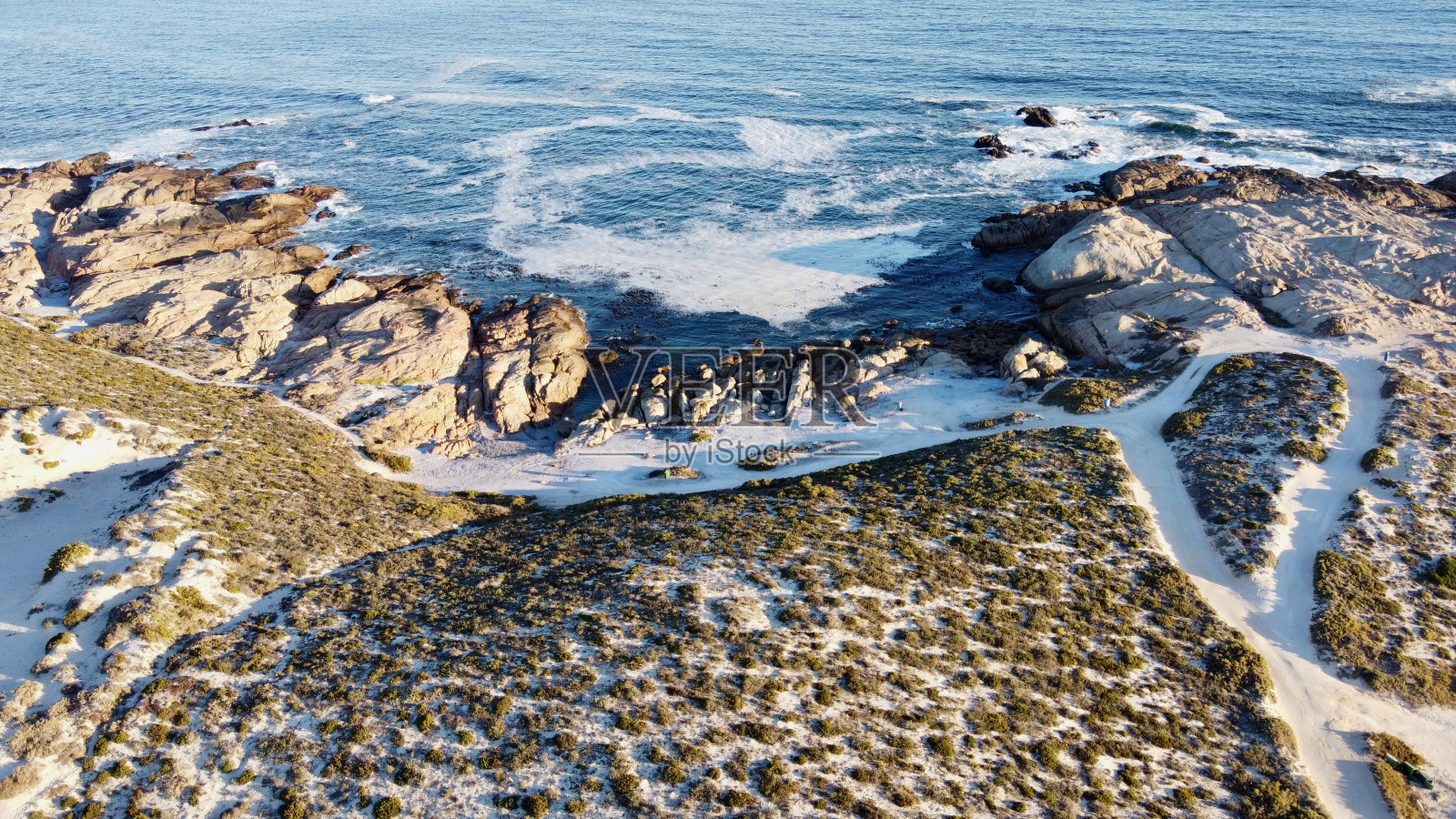 平静的海洋照片摄影图片