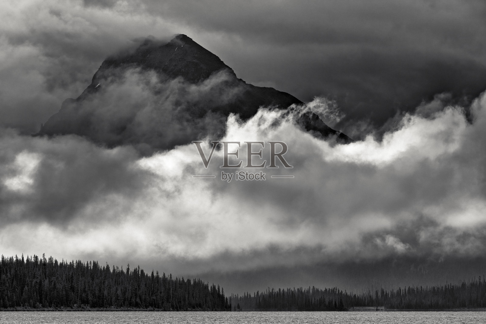 加拿大阿尔伯塔省的班夫国家公园照片摄影图片