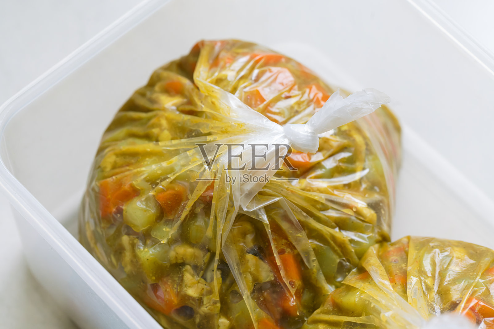 自制咖喱保鲜盒照片摄影图片