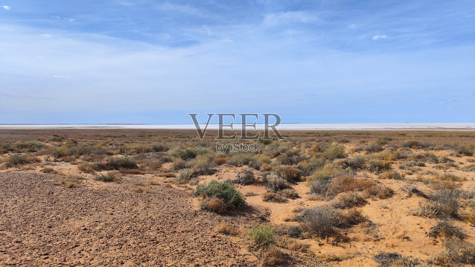 沿着南澳大利亚的Oodnadatta赛道照片摄影图片