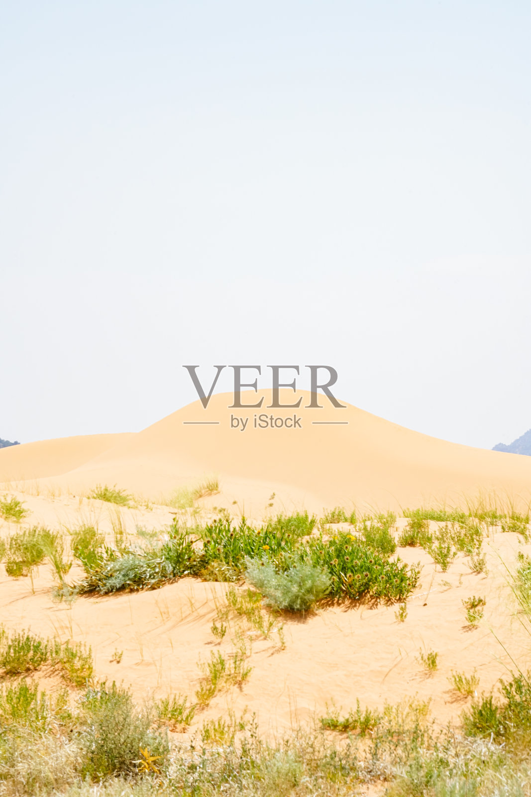 参观位于犹他州卡纳布的珊瑚粉沙丘州立公园照片摄影图片