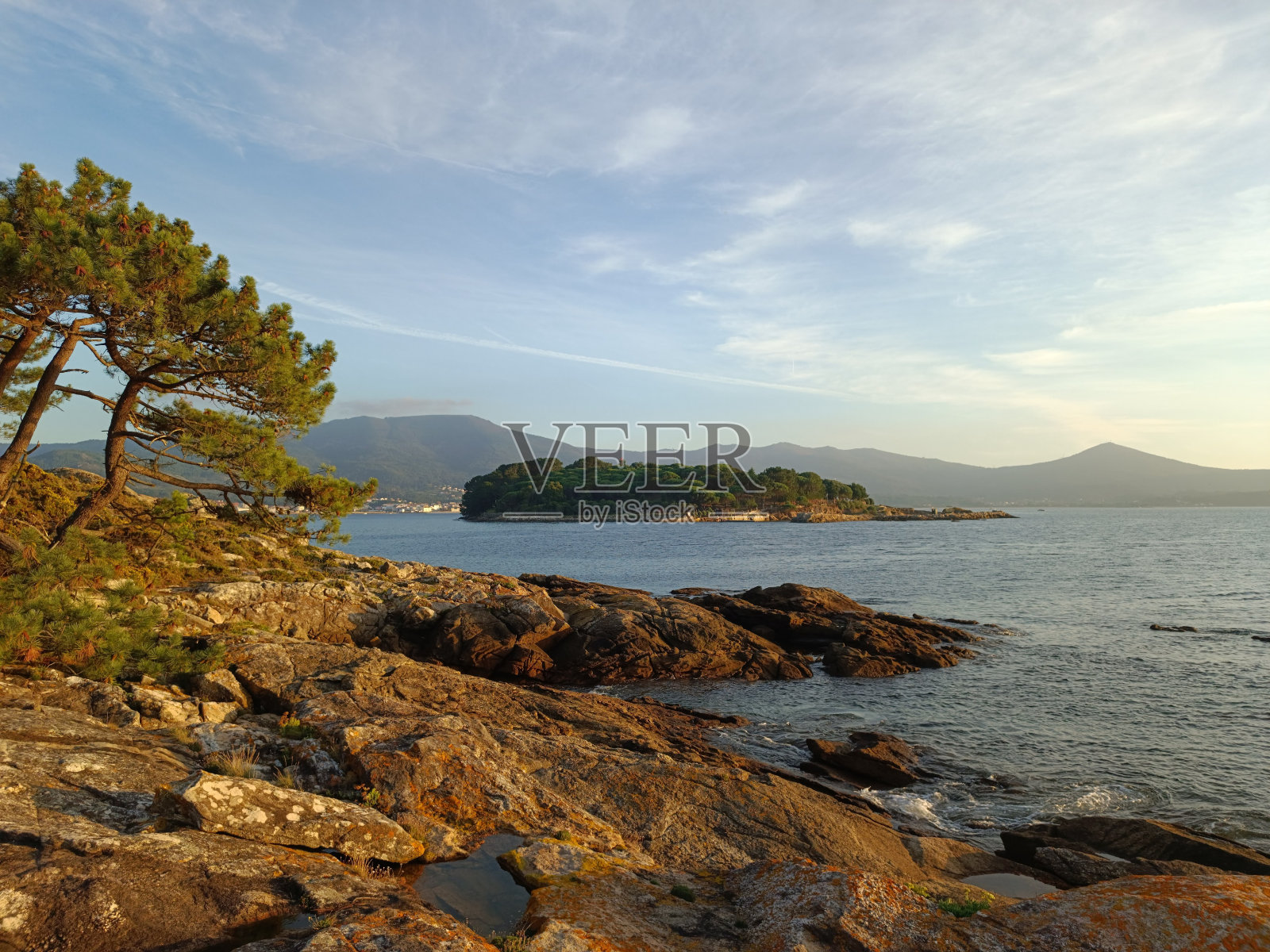 位于穆罗斯-诺伊亚河口的阿克雷巴岛照片摄影图片