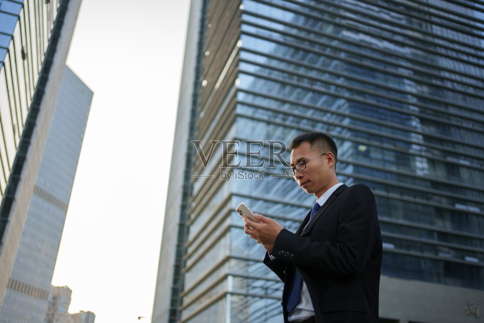 智能手机提高商业效率照片摄影图片