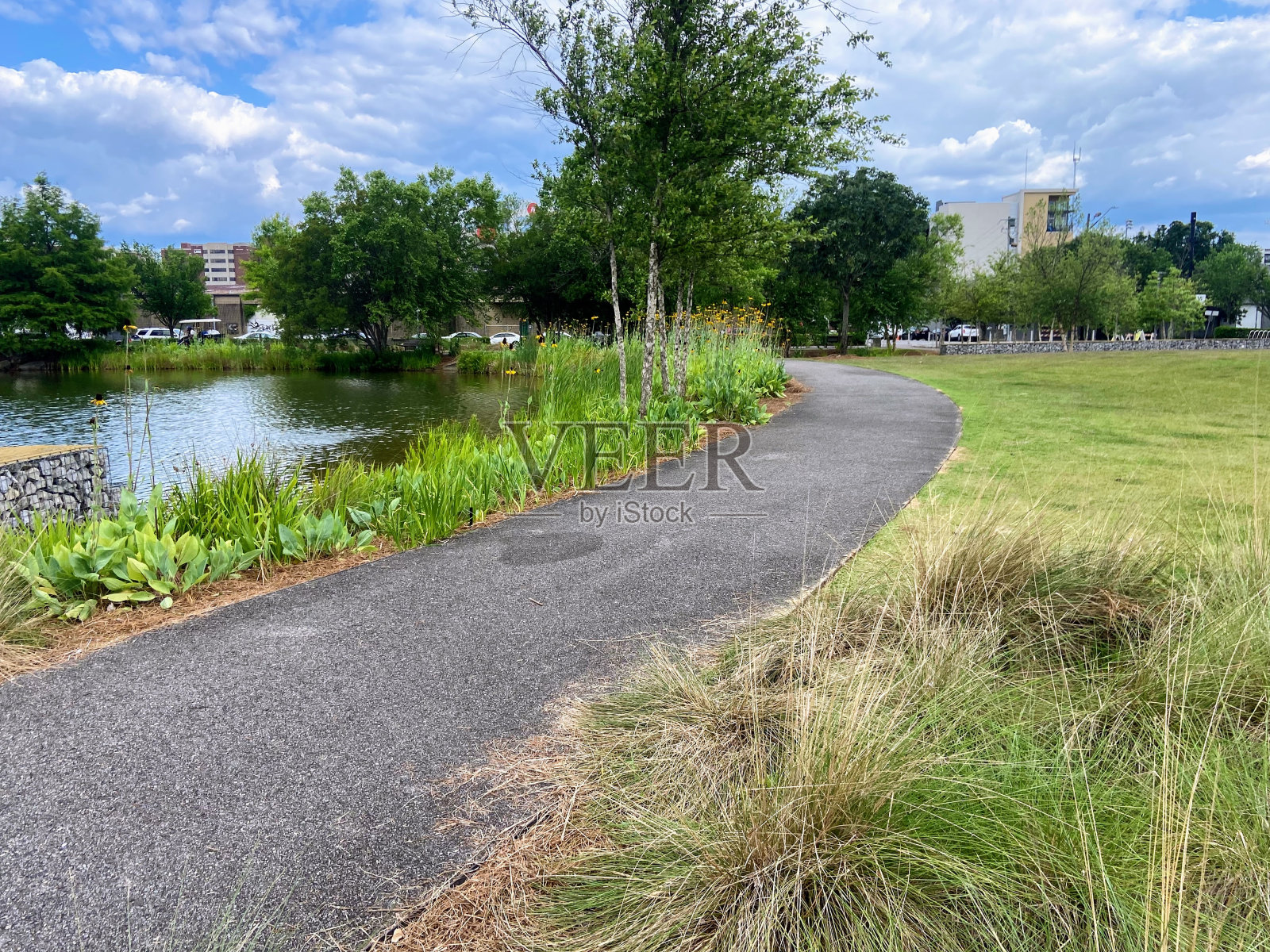 阿拉巴马州伯明翰的铁路公园照片摄影图片