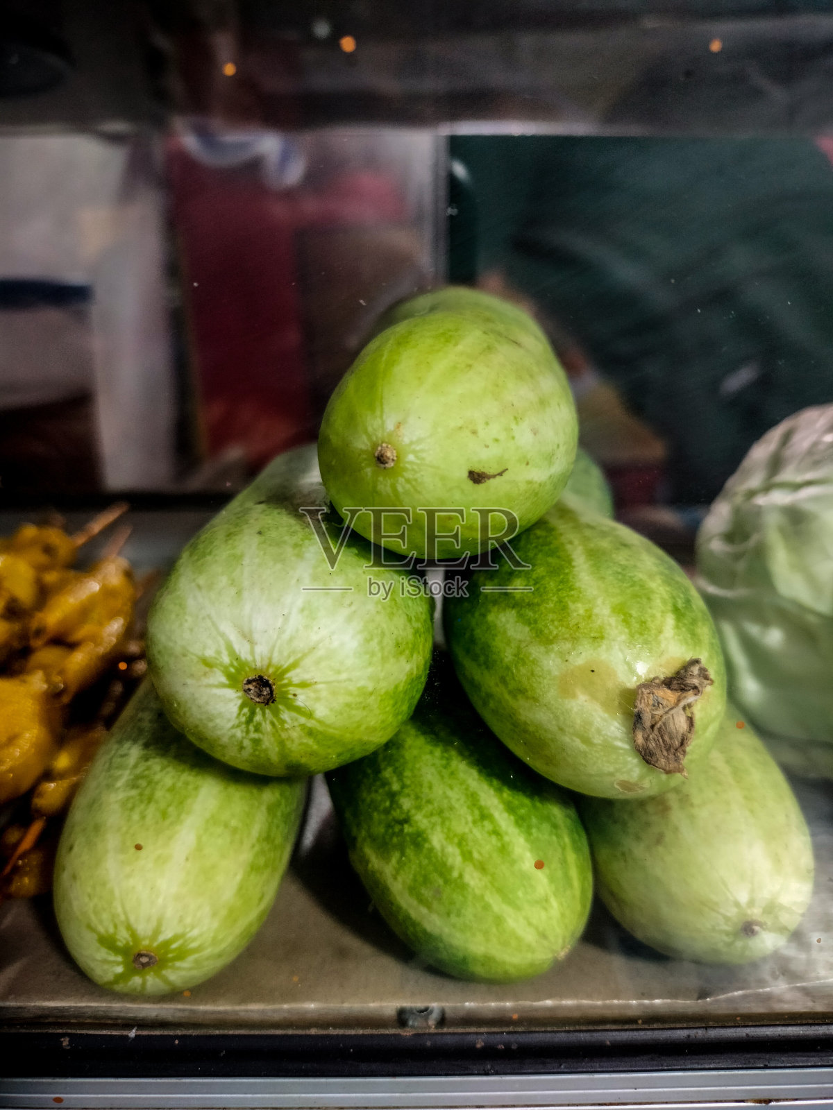 一堆黄瓜照片摄影图片