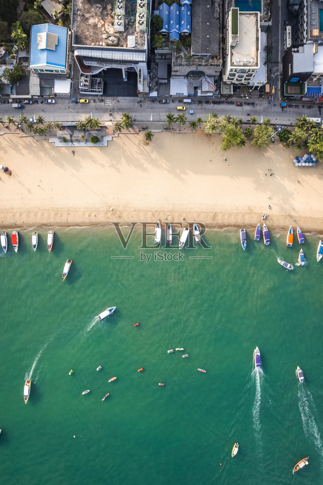 泰国春武里芭堤雅中央海滩鸟瞰图照片摄影图片