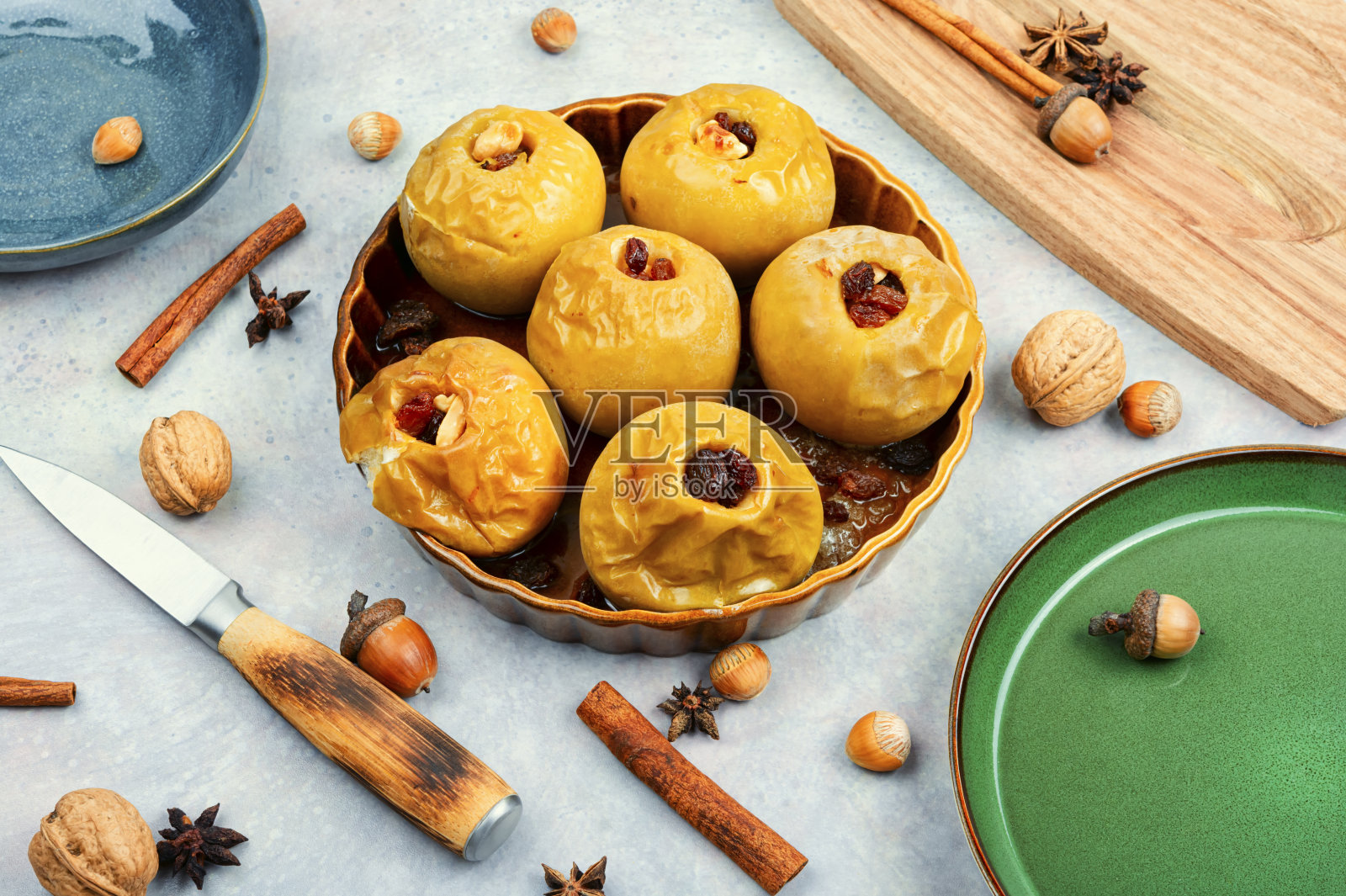 美味的烤苹果照片摄影图片