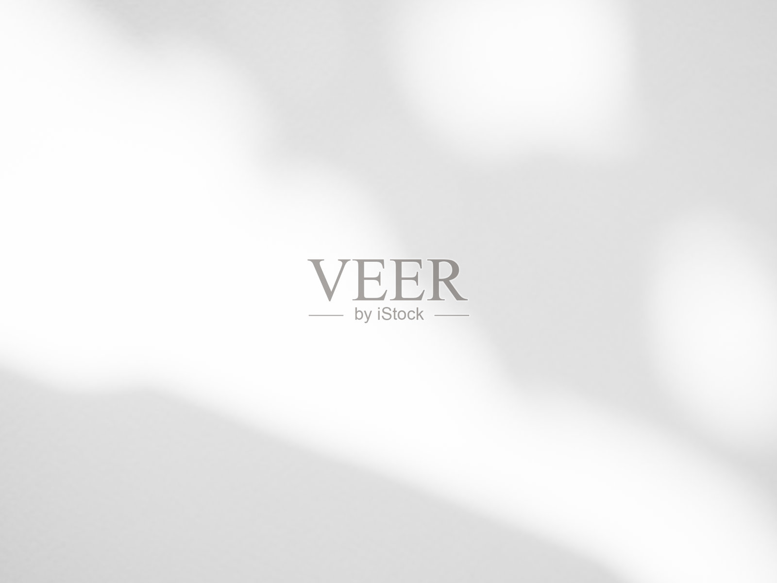 阴影背景，白色墙壁上的光，覆盖植物抽象背景，模糊水泥大理石上的阳光叶子，纹理表面灰黑色来自窗户建筑，自然效果秋天照片摄影图片