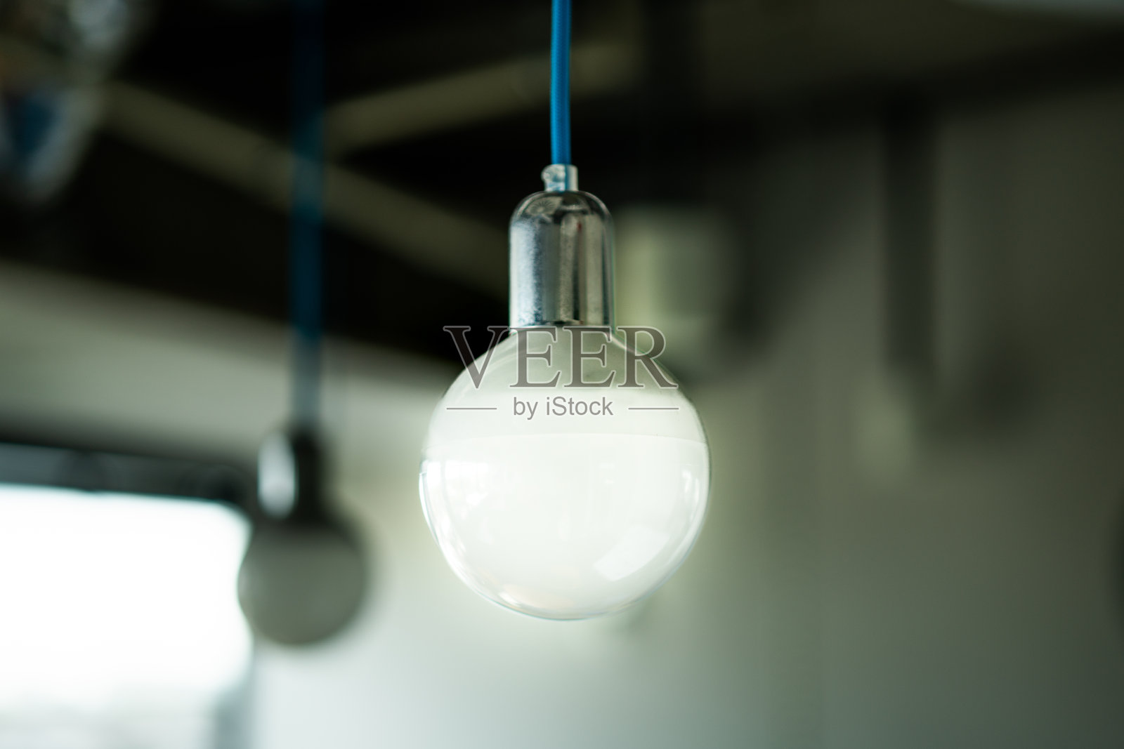 灯泡照片摄影图片