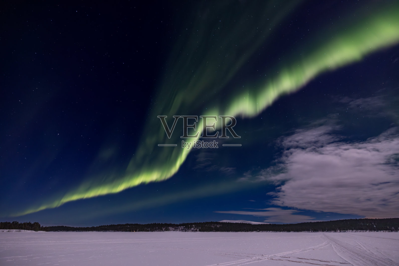 绿色北极光(北极光)照片摄影图片
