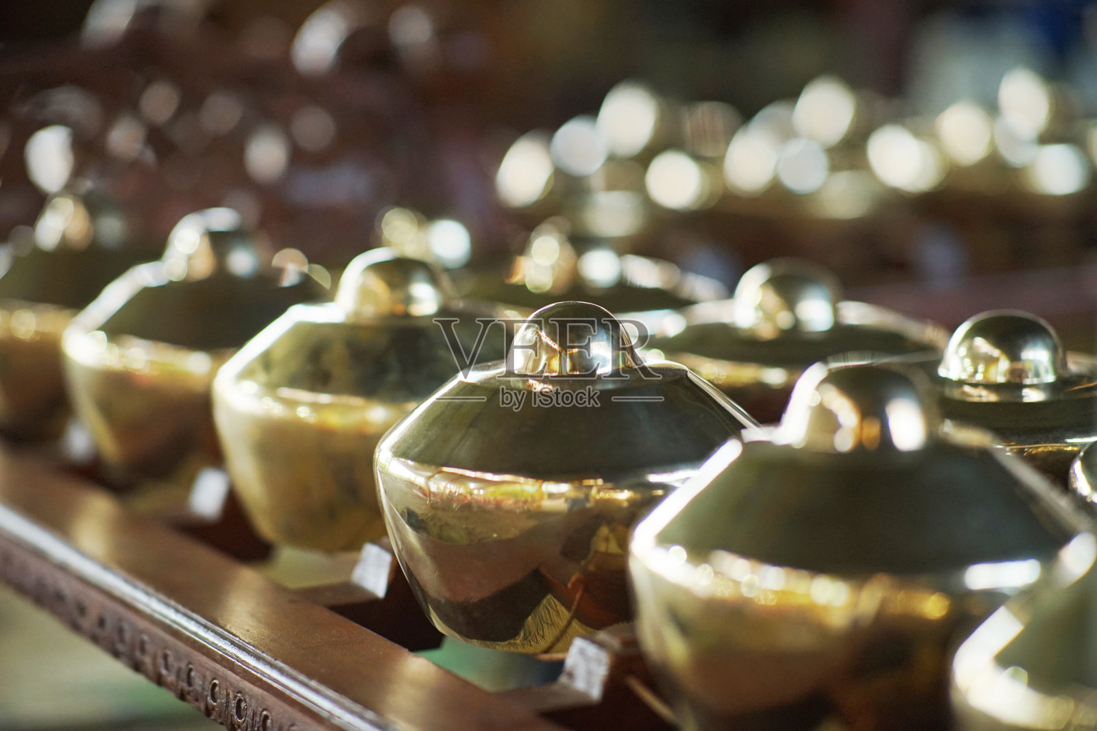 博南乐器照片摄影图片