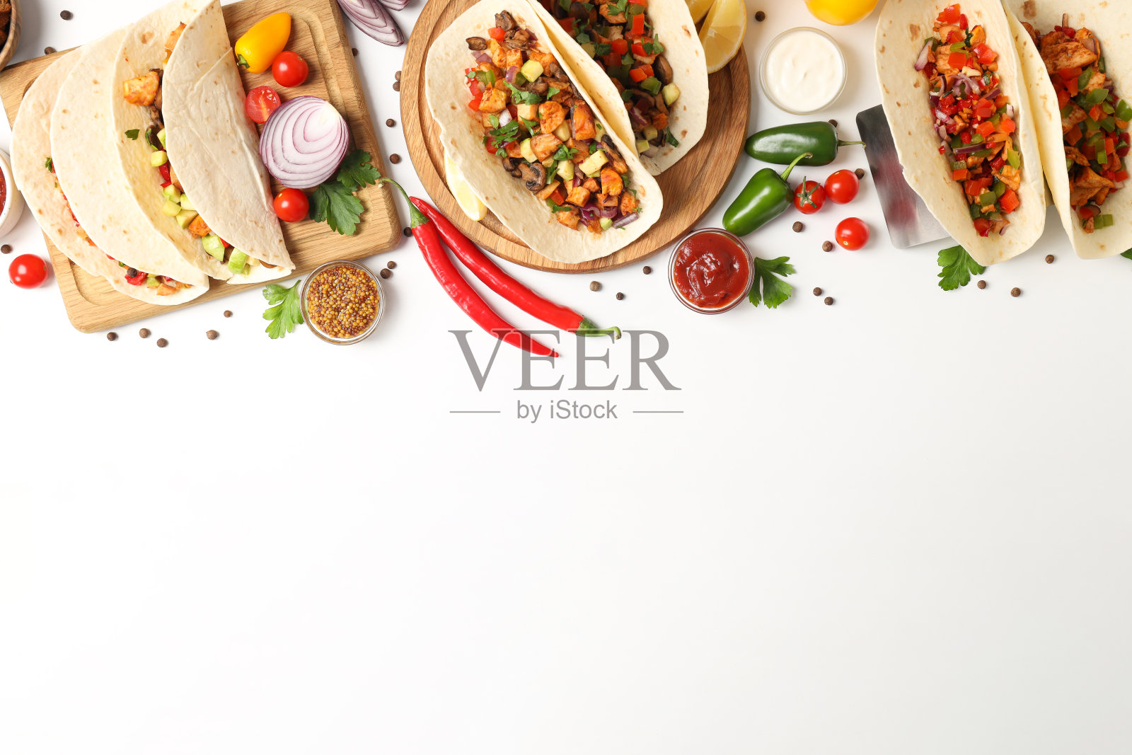 白色背景上的墨西哥卷饼美味食物的概念照片摄影图片