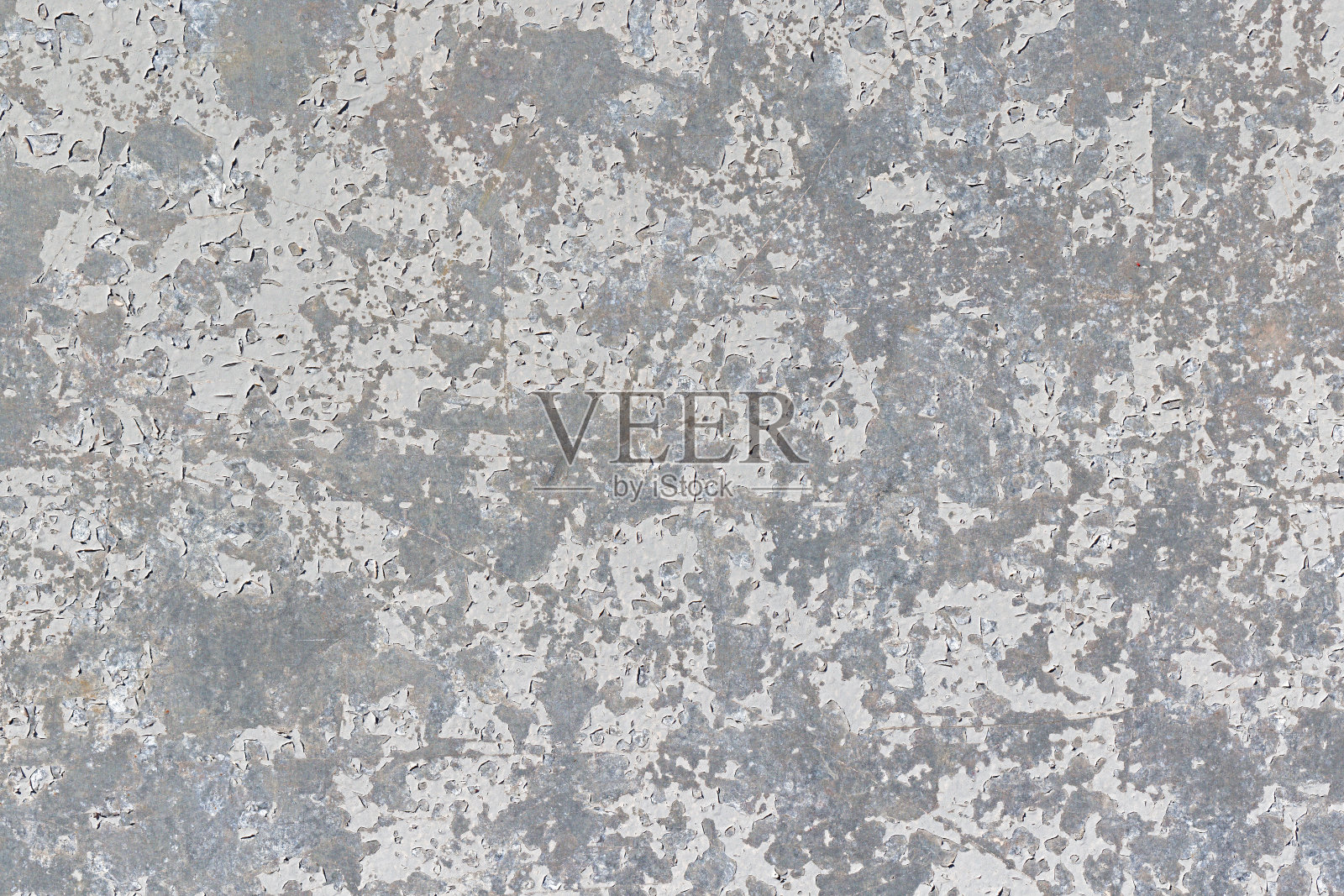 带有浅灰色油漆剥落的镀锌金属板的背景纹理照片摄影图片