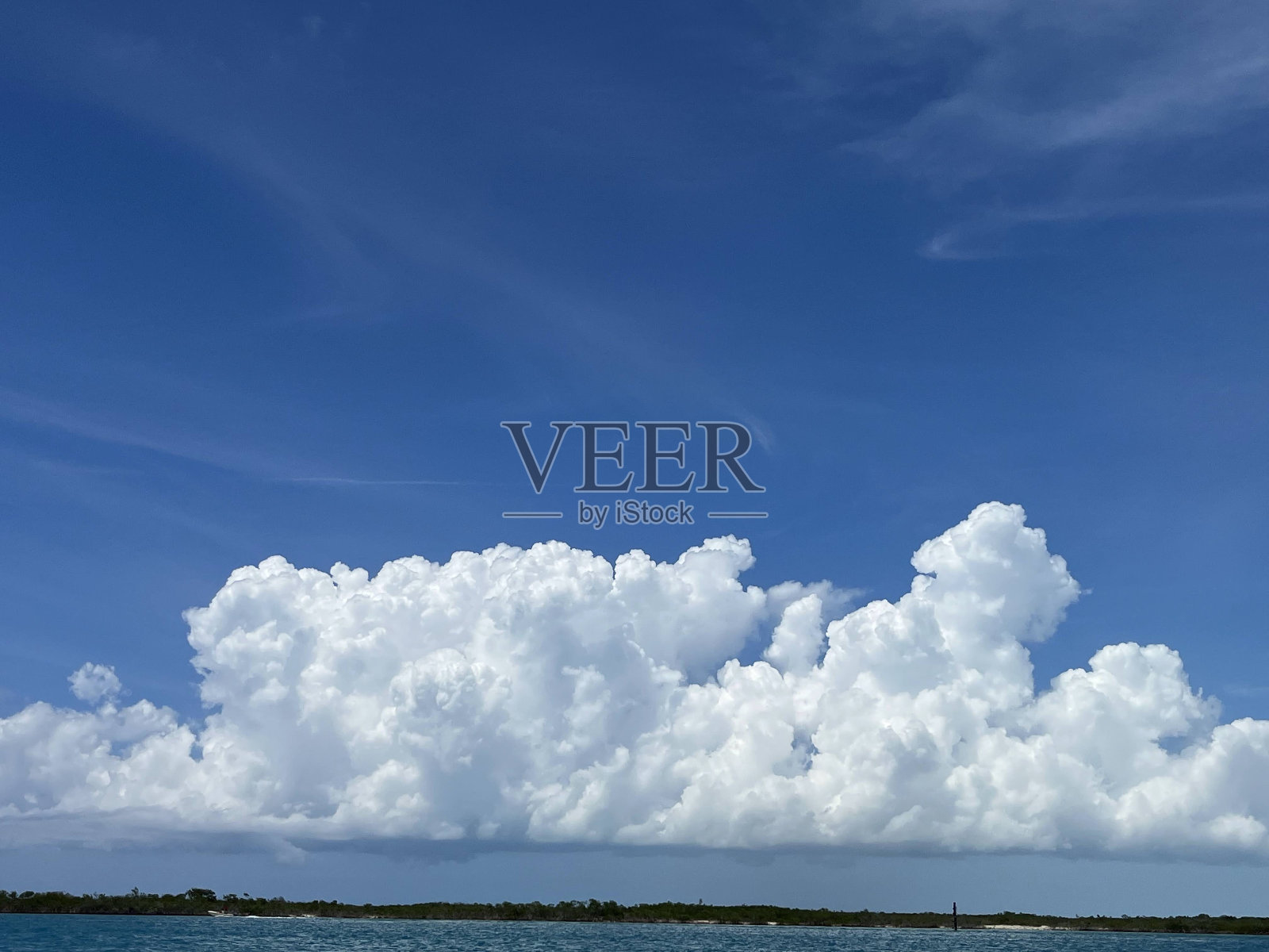 棉花糖的云照片摄影图片