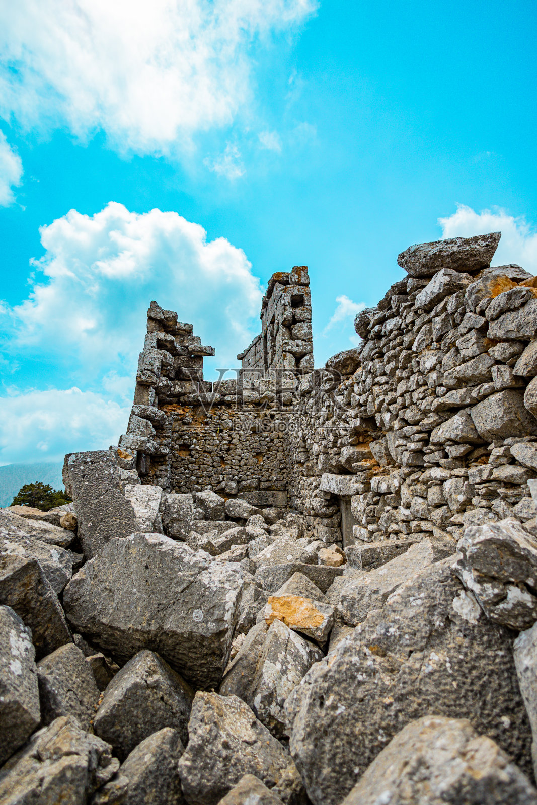 安塔利亚泰尔梅索斯古城圆形剧场，皮西蒂遗址安塔利亚泰尔梅索斯古城，土耳其历史遗址，保存最完好的古城，最具历史意义的罗马古城，土耳其保存最完好的古城照片摄影图片
