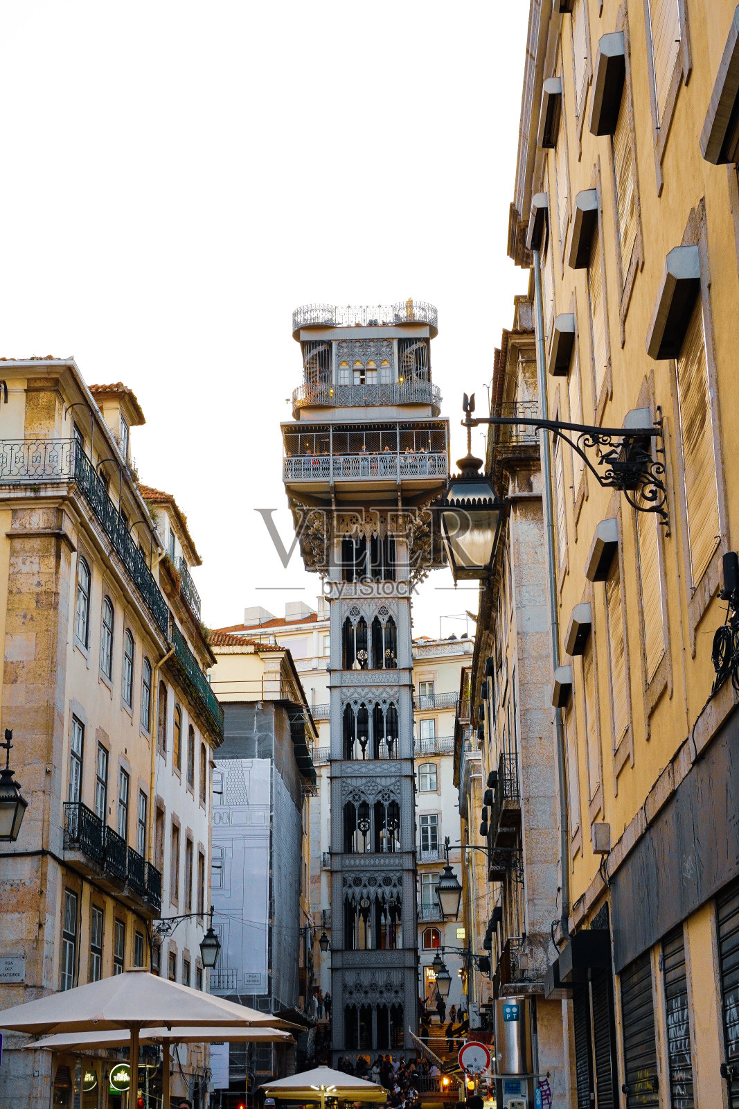 位于葡萄牙里斯本的圣胡斯塔电梯照片摄影图片