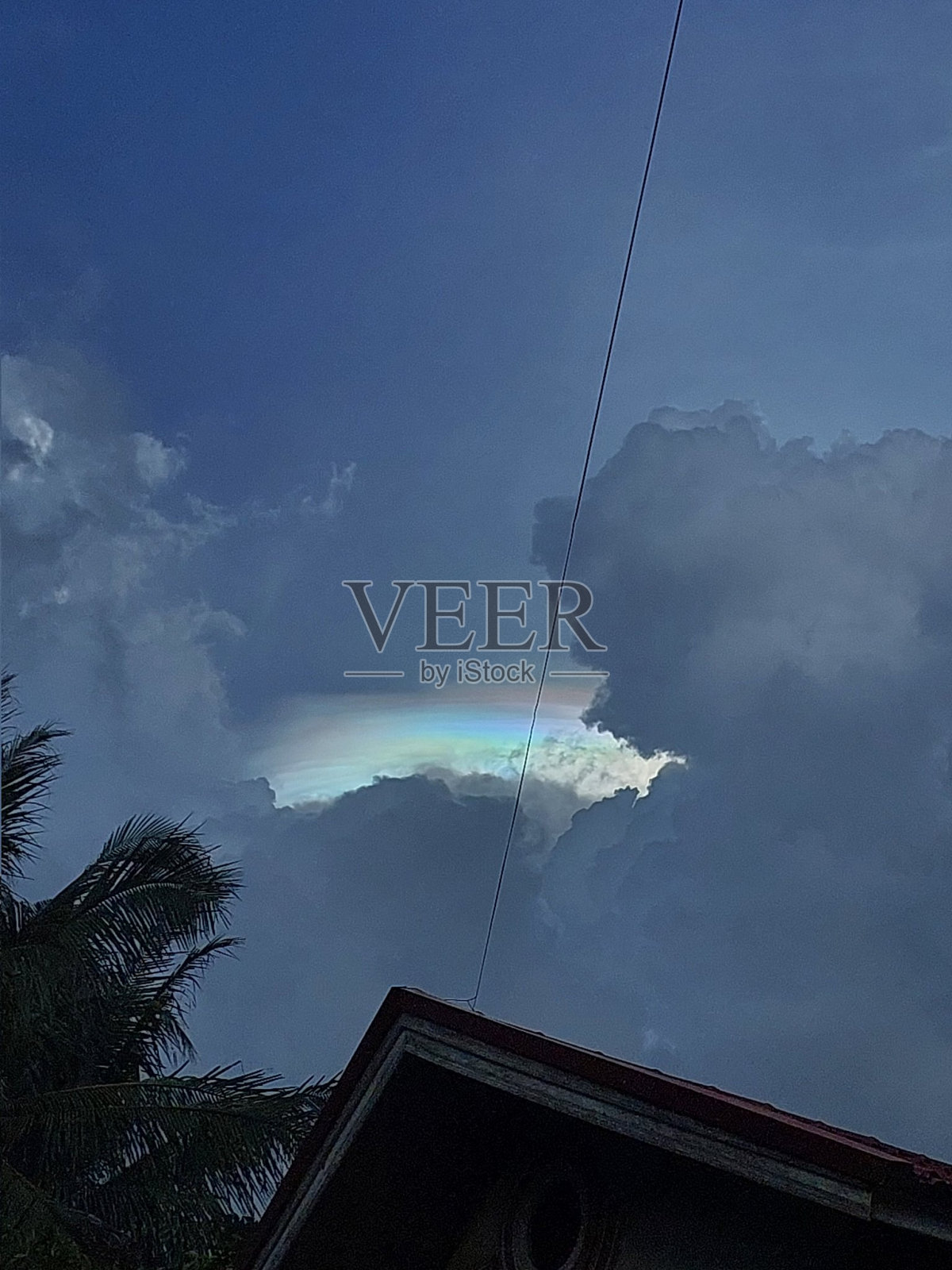 彩虹云照片摄影图片