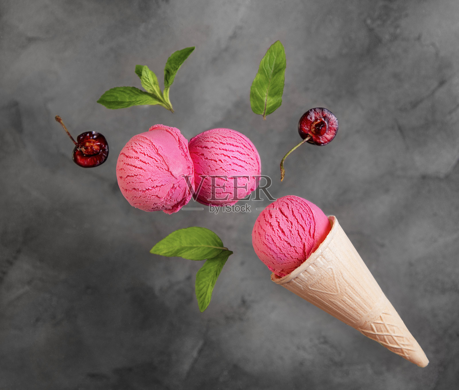 粉色冰淇淋照片摄影图片