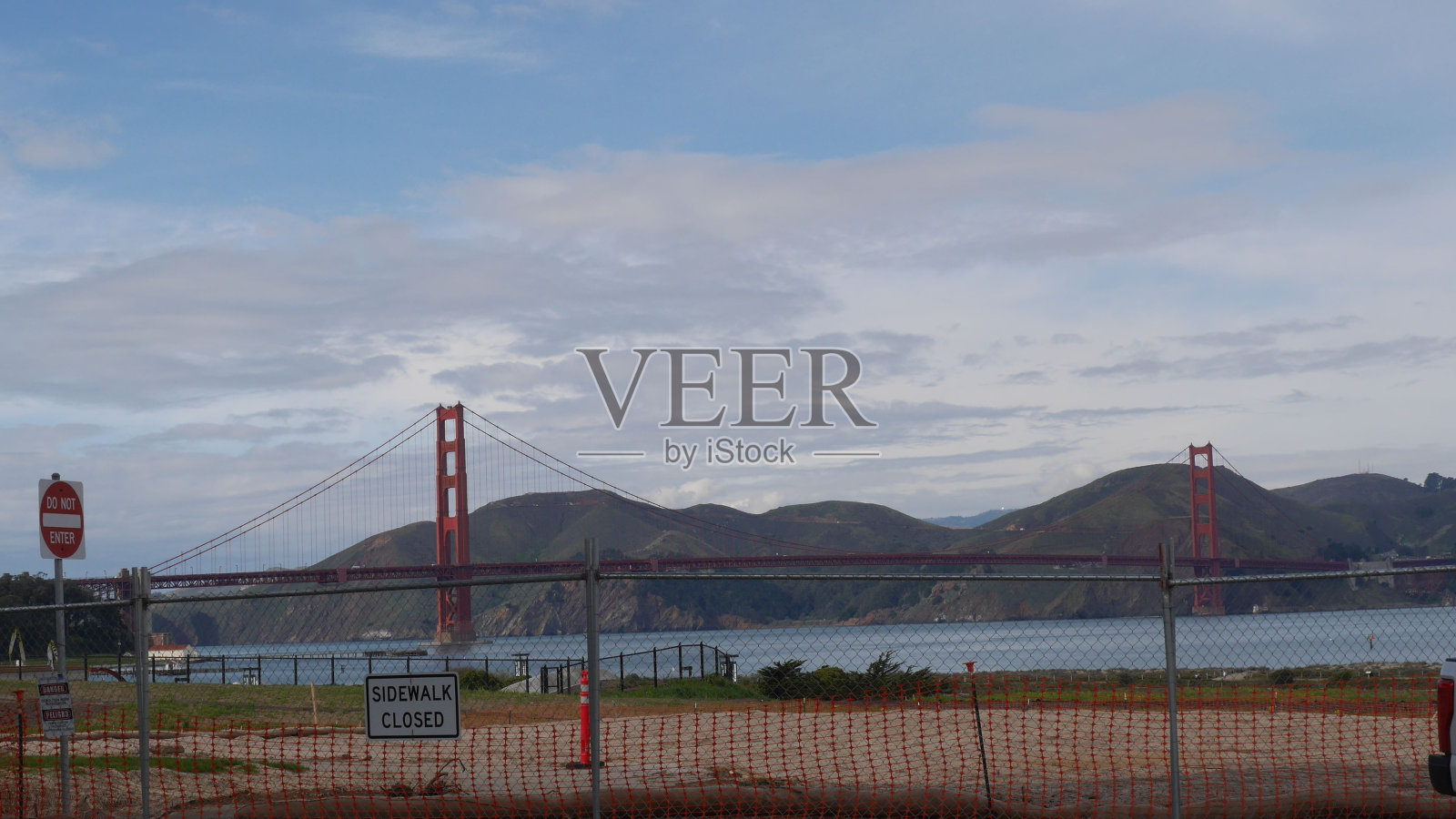 旧金山标志性的金门大桥照片摄影图片