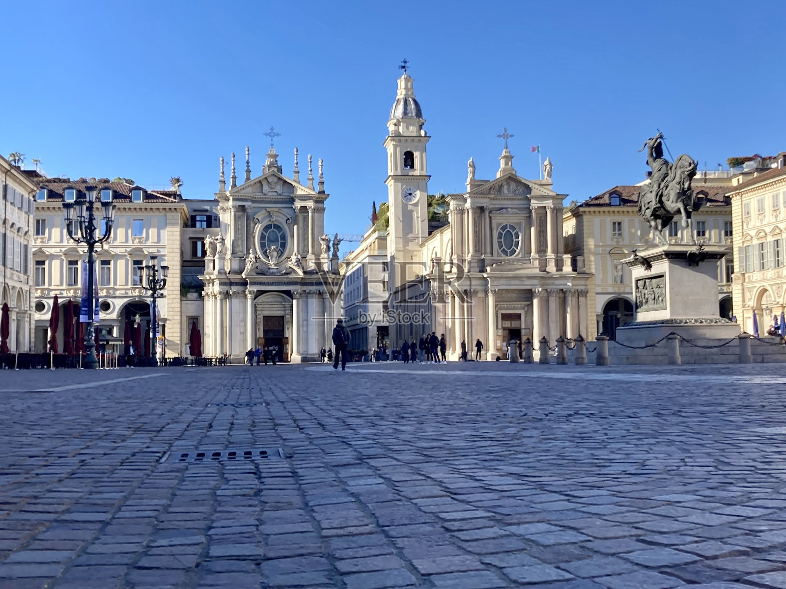 意大利-都灵-圣卡洛广场照片摄影图片