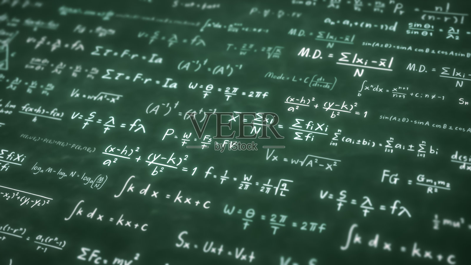 物理方程概念，数学计算，科学公式，算术和手写几何符号，黑板背景下手写粉笔研究，三维渲染照片摄影图片