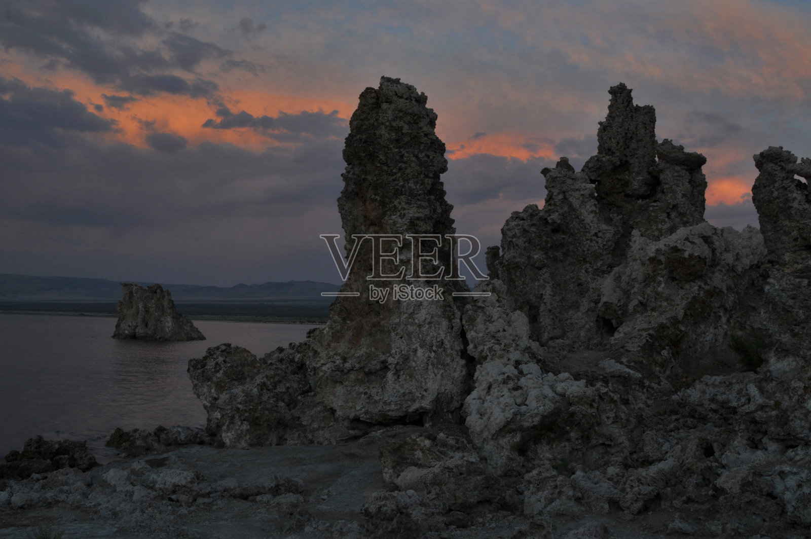 加州莫诺湖照片摄影图片