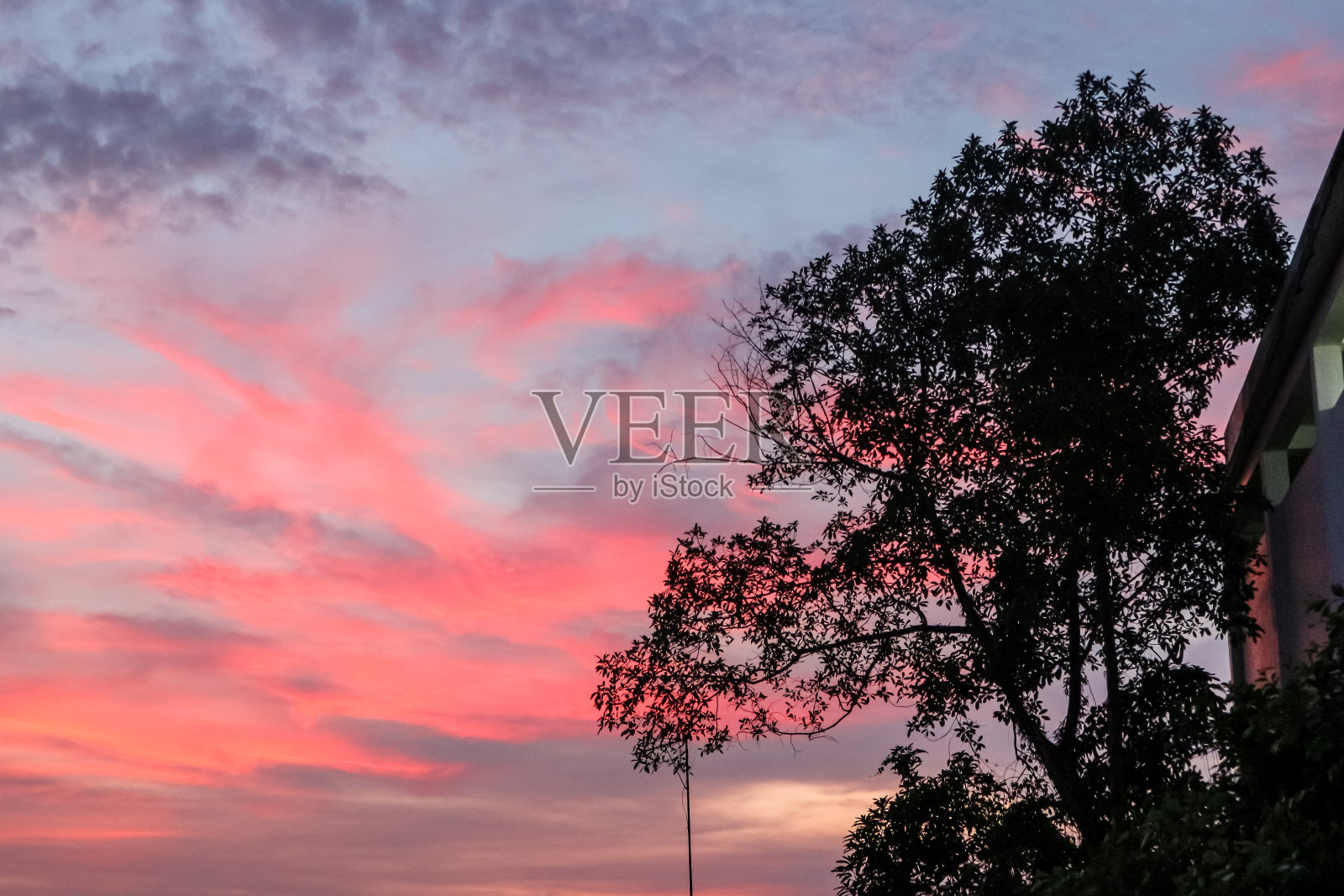 日出时美丽的天空照片摄影图片