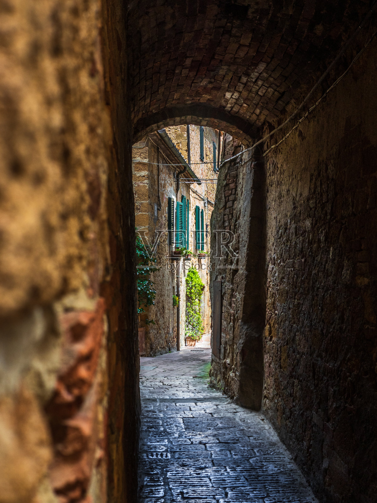 托斯卡纳皮恩扎浪漫狭窄的中世纪小巷照片摄影图片