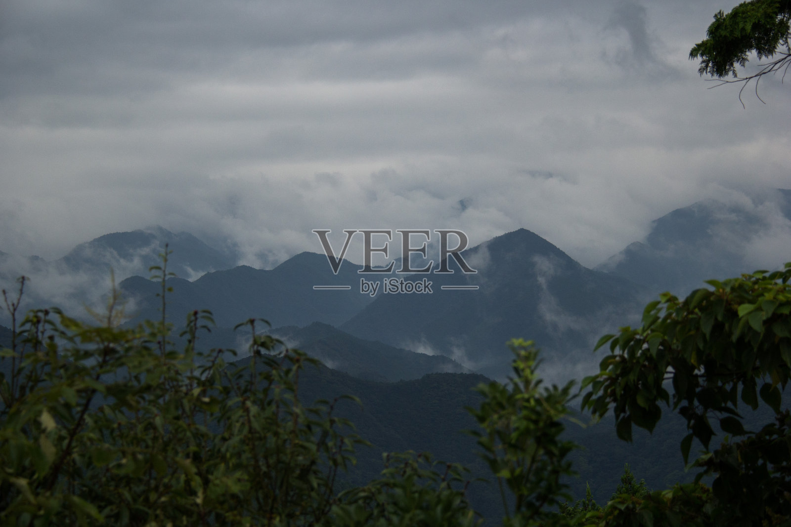 熊野古多山脉照片摄影图片