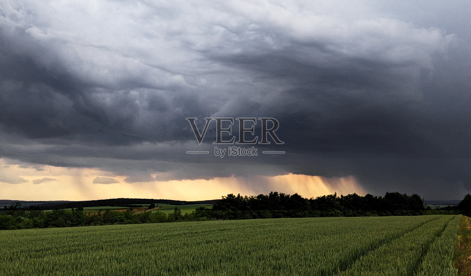 即将到来的暴风雨照片摄影图片