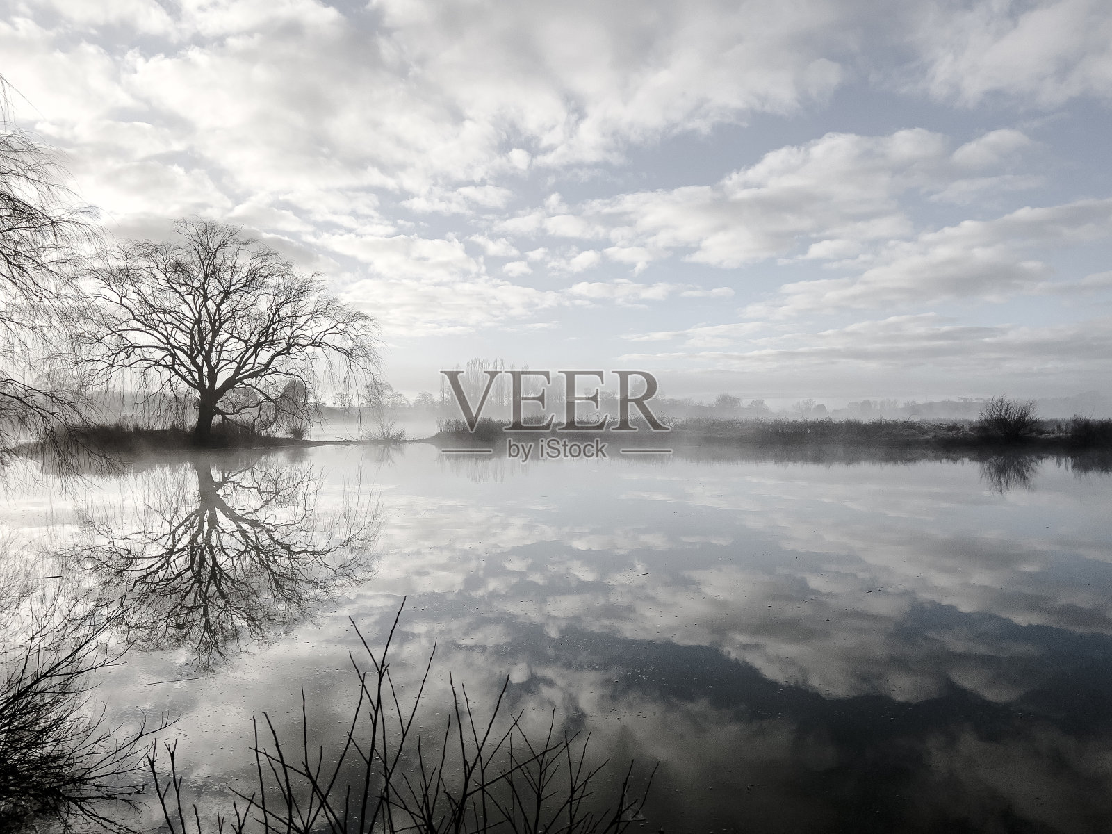 丹格尔湖冬季景观照片摄影图片