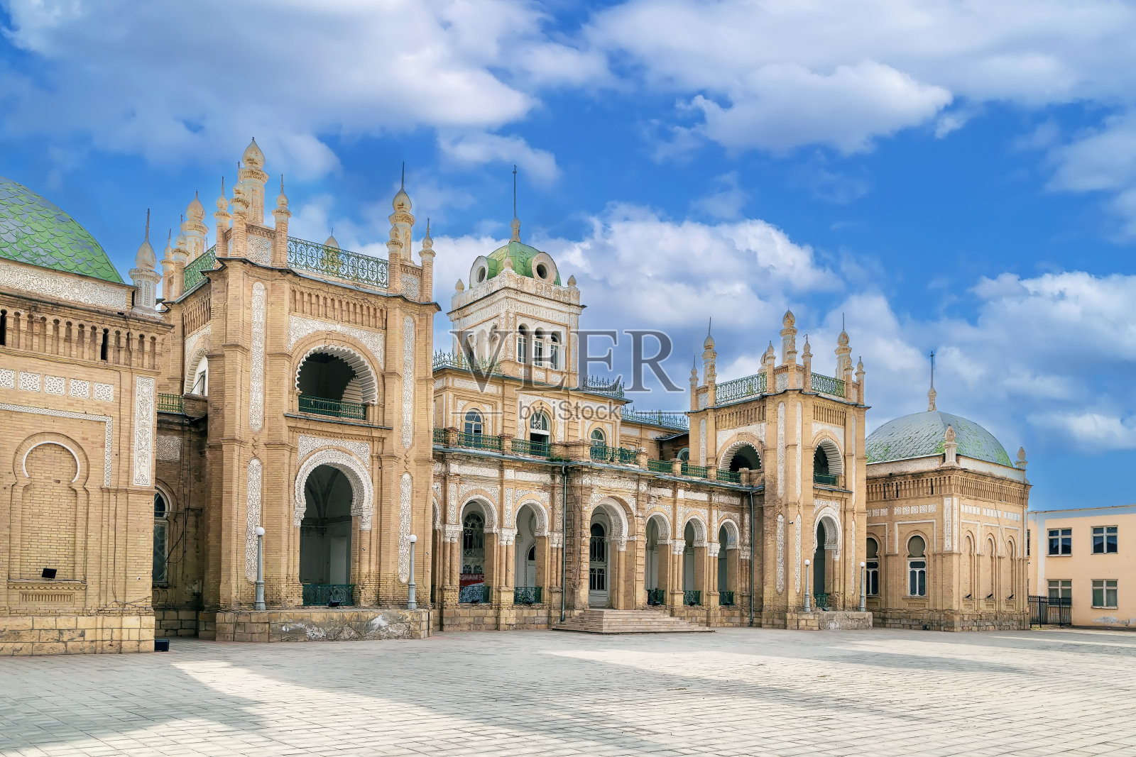 乌兹别克斯坦卡根的布哈拉埃米尔宫殿照片摄影图片