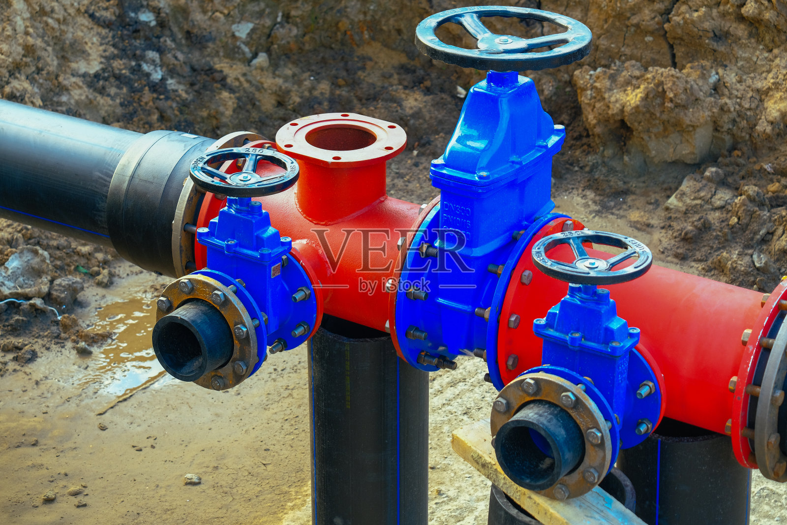 冷热水供应系统照片摄影图片