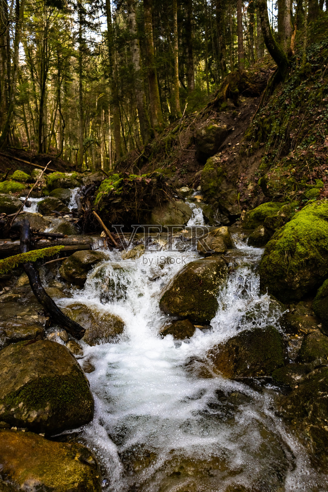 河流的山照片摄影图片