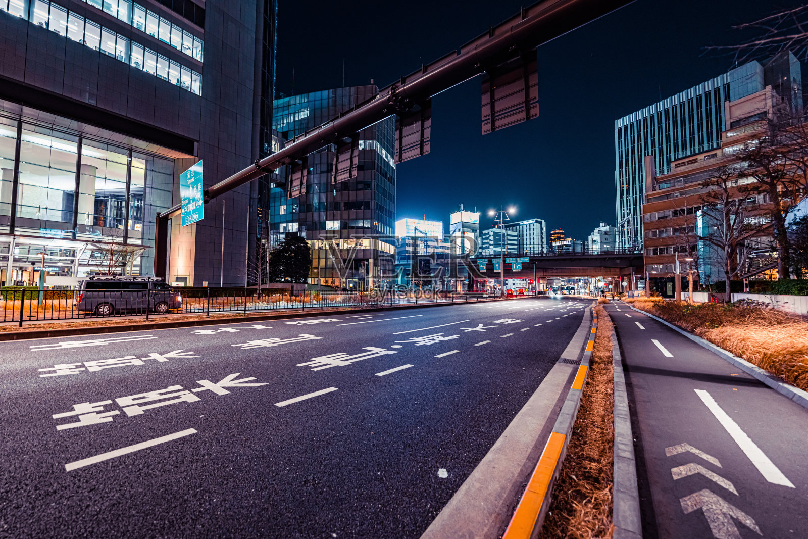 东京盐沼的夜景照片摄影图片