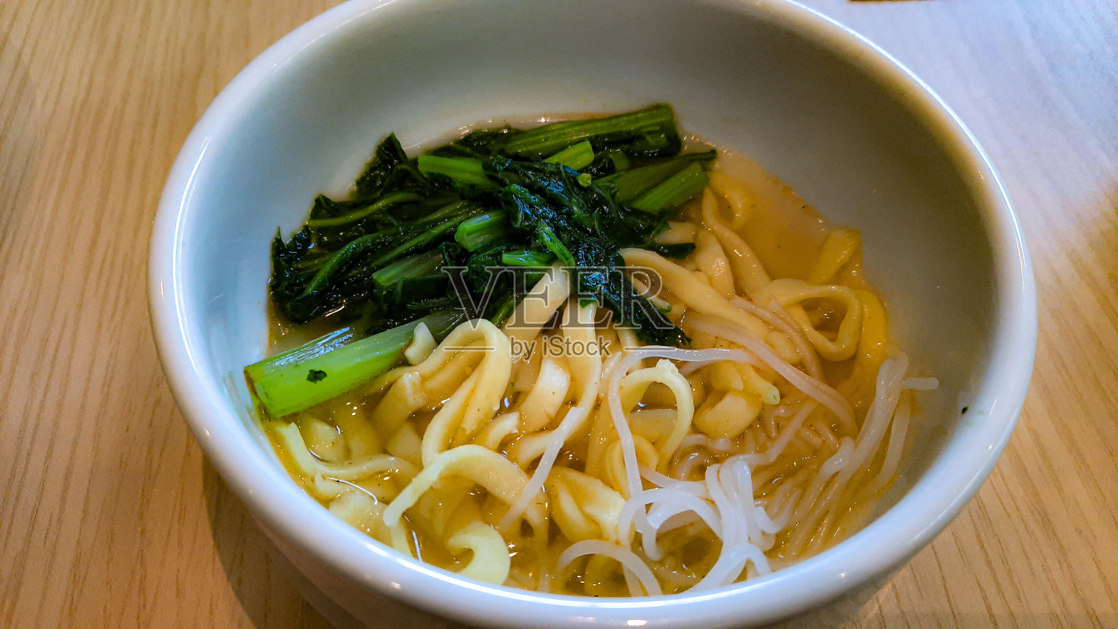 米粉在印尼是一道很受欢迎的面食照片摄影图片