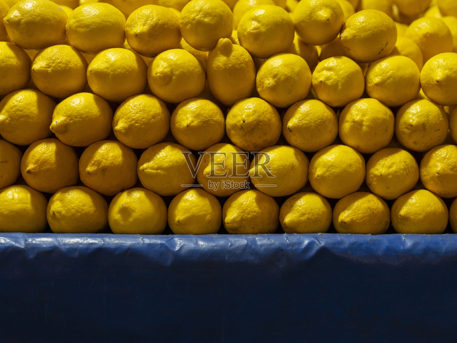 当地市场的新鲜柠檬照片摄影图片