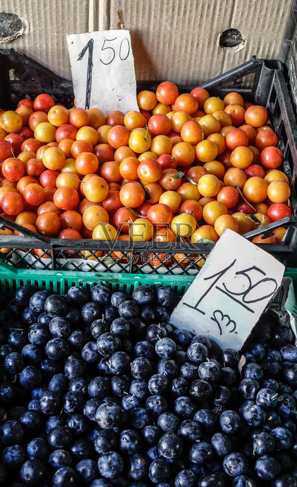 街市出售新鲜水果照片摄影图片