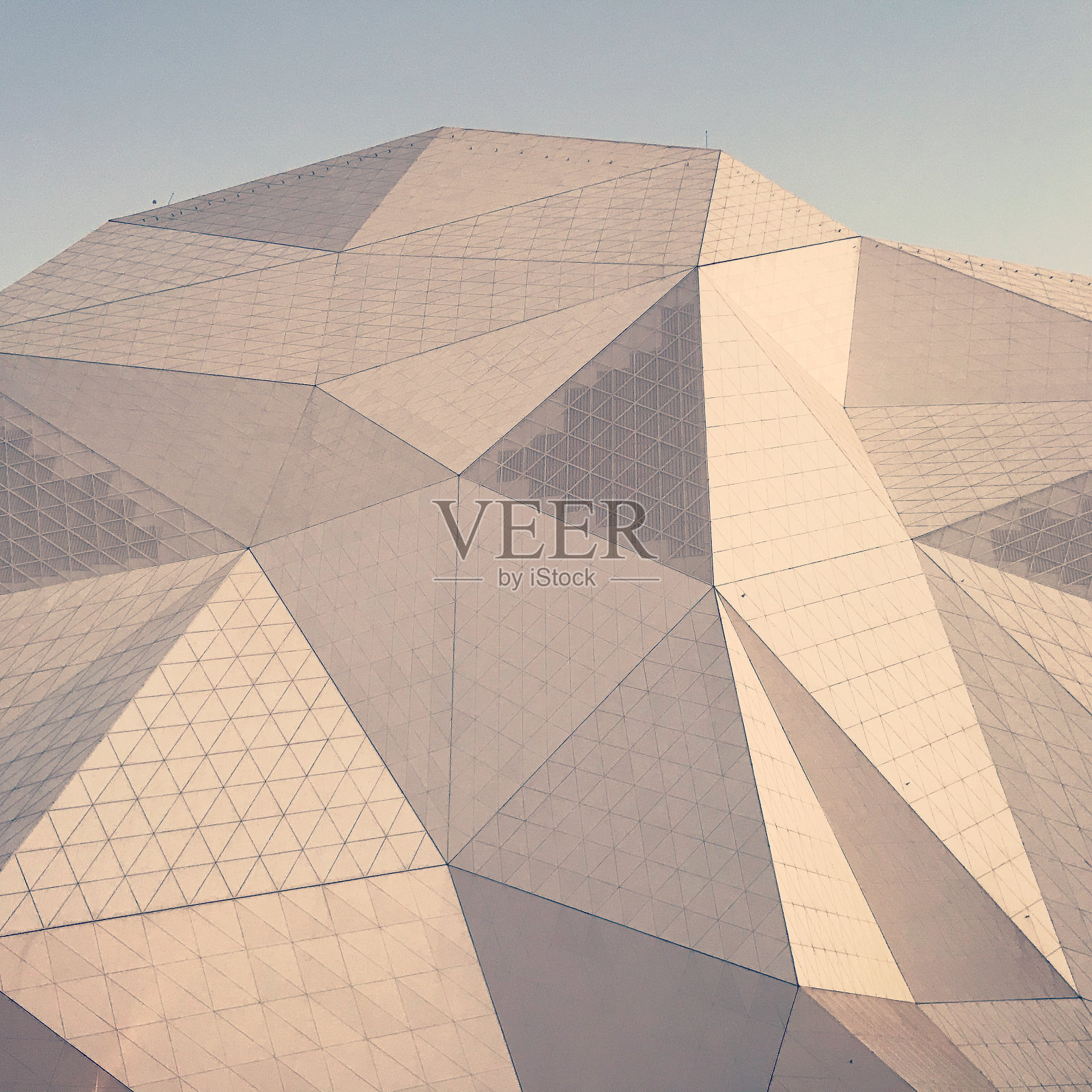 阿布扎比CLYMB亚斯岛室内跳伞和攀岩探险中心照片摄影图片