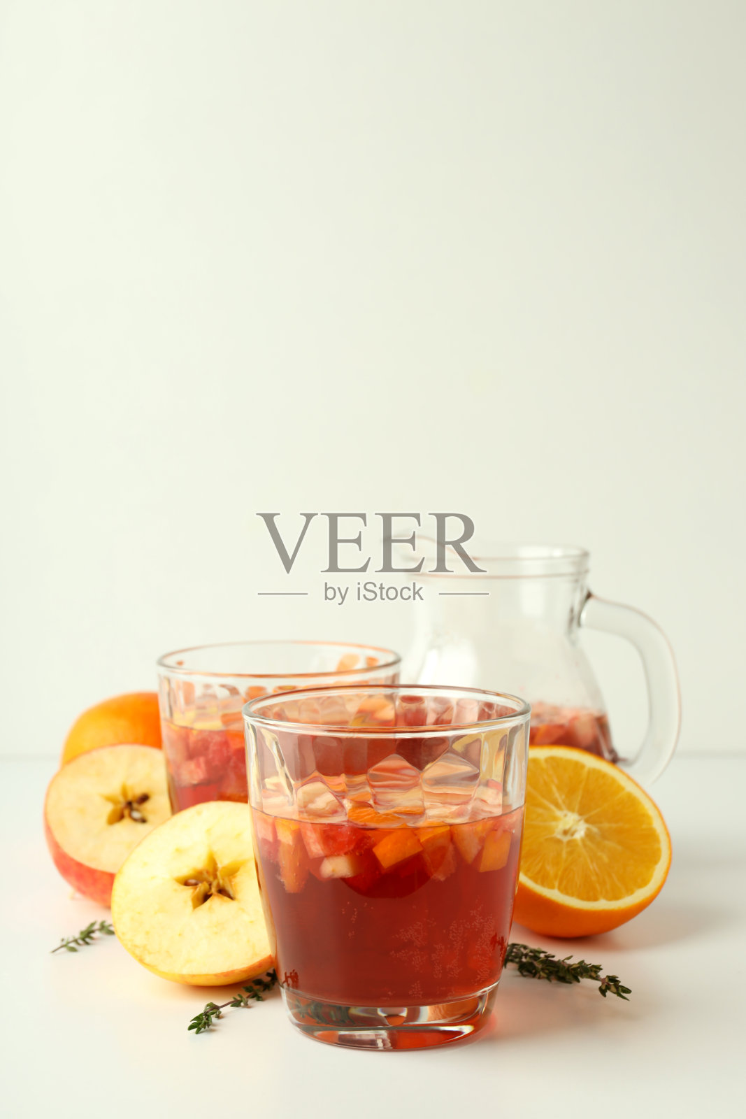 桑格利亚汽酒的概念，文字的空间照片摄影图片