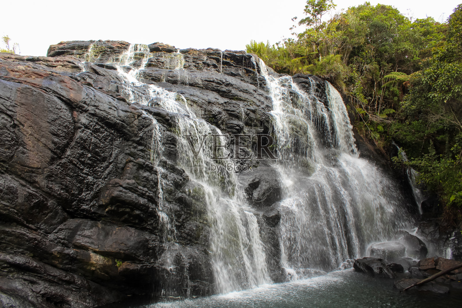 在霍顿平原拍摄的贝克瀑布风景。照片摄影图片
