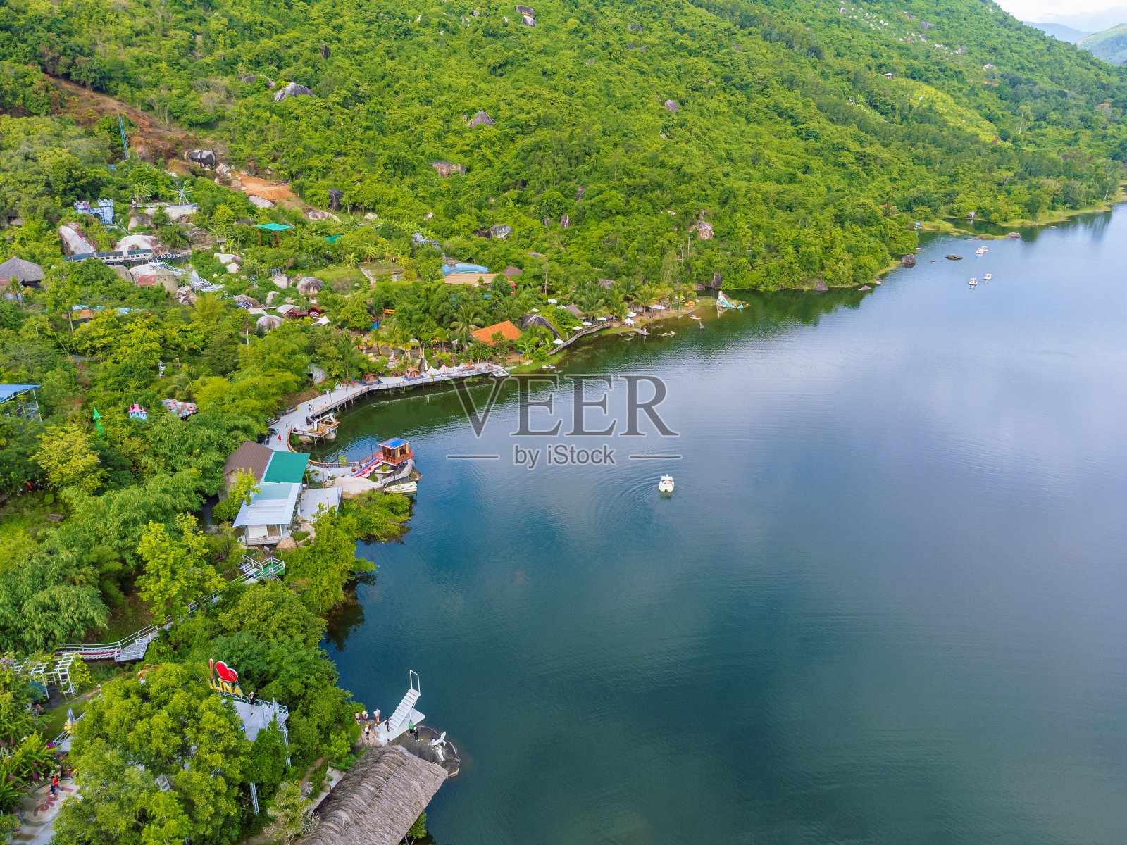 哈湖运河-芽庄照片摄影图片