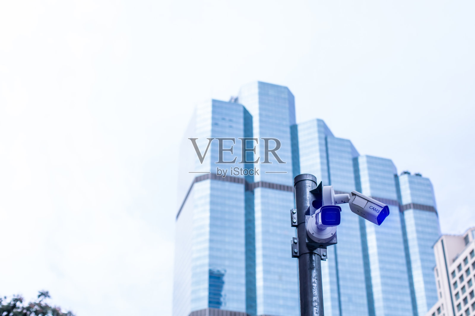 选择性聚焦到现代闭路电视摄像机。照片摄影图片