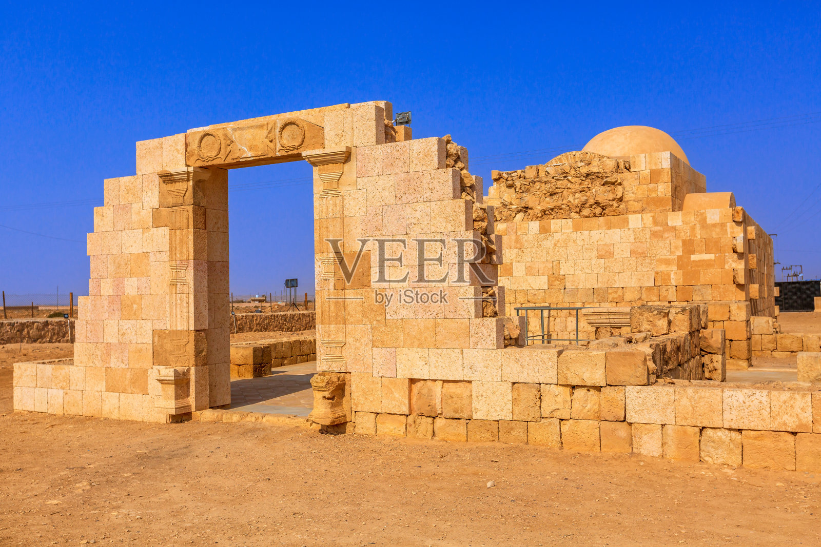 哈曼·艾尔·萨拉，沙漠城堡，约旦照片摄影图片