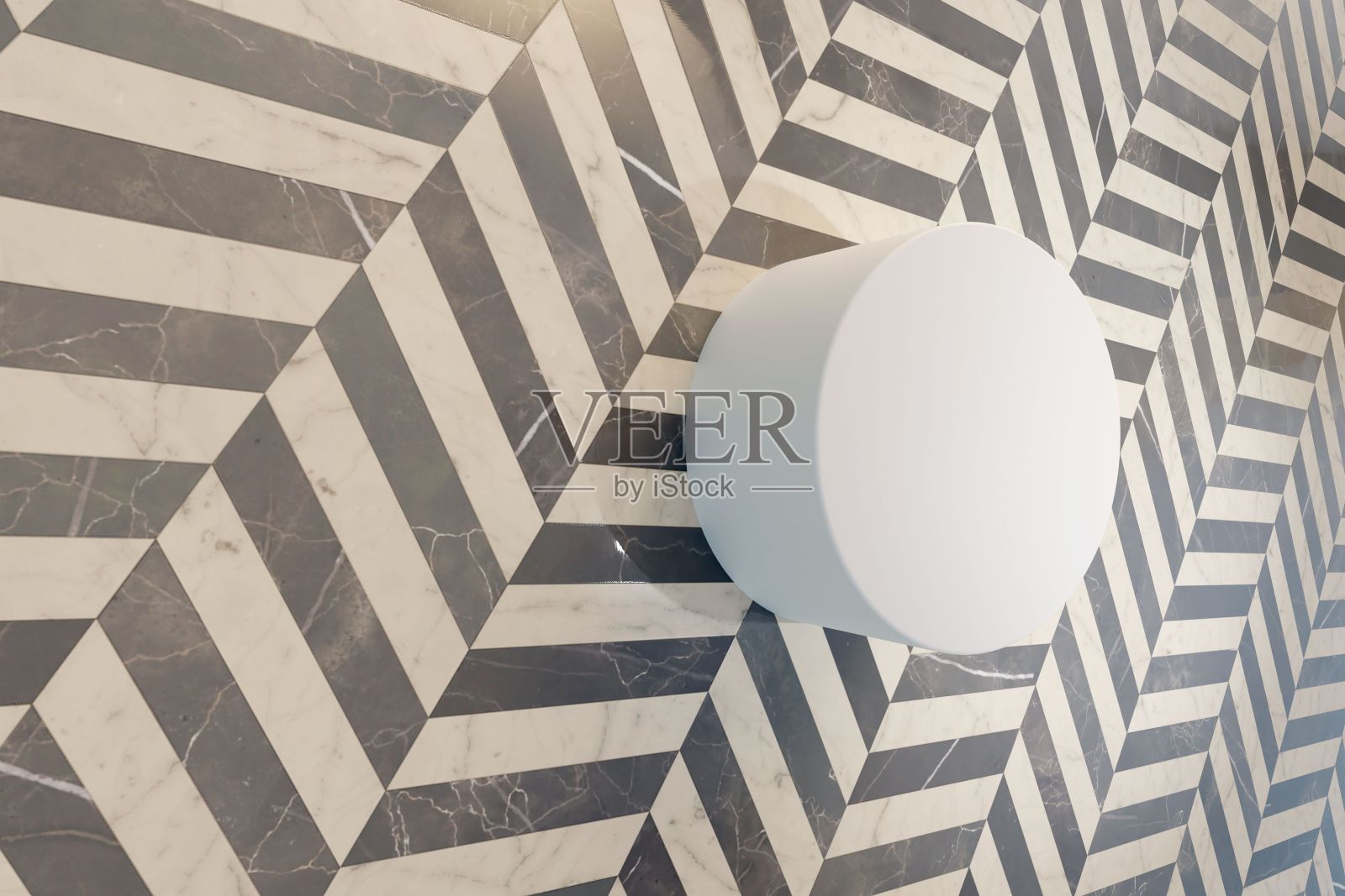 白色圆形椅子上的格子墙设计照片摄影图片