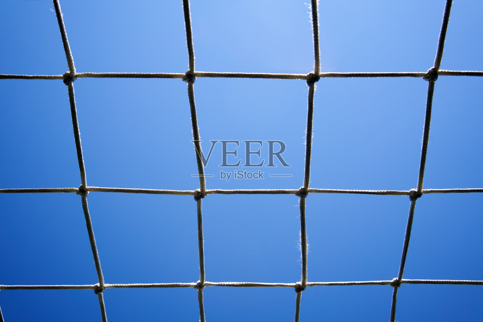 体育网抵蓝天照片摄影图片