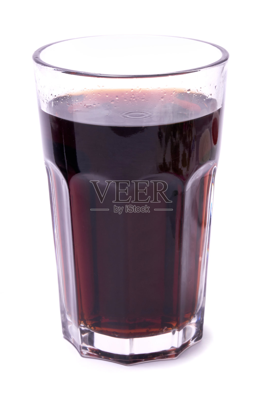 一杯可乐饮料孤立在白色背景照片摄影图片