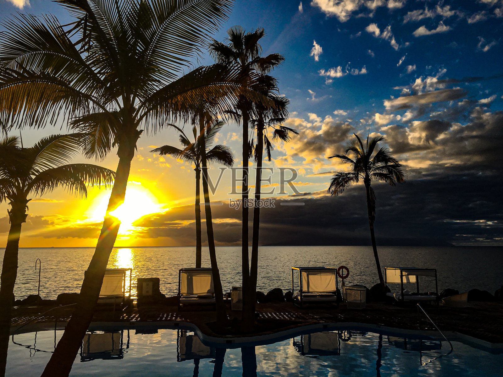 特内里费岛南部的日落照片摄影图片